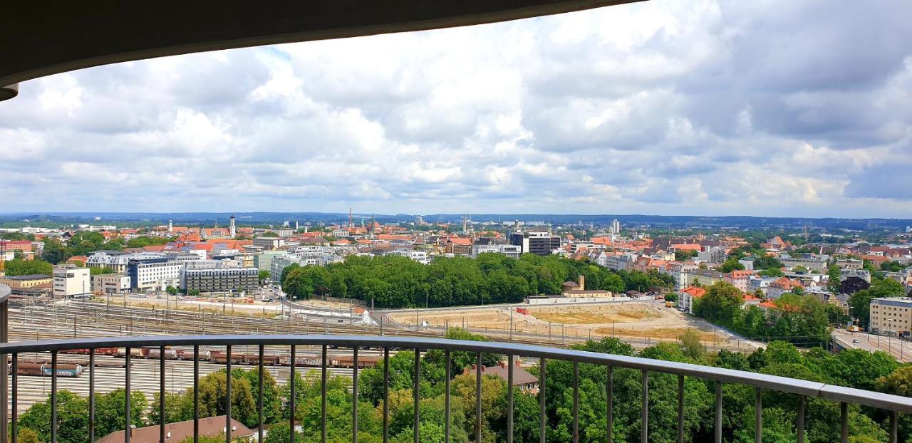 Suite-Xxi City View Hotelturm Аугсбург Екстер'єр фото